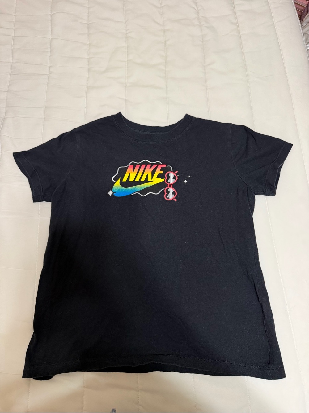 💥 KIDS Nike Black Tee with Multicolor Gradient Logo